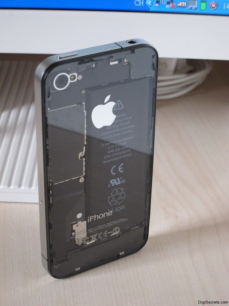 Transparent-iPhone-4-back