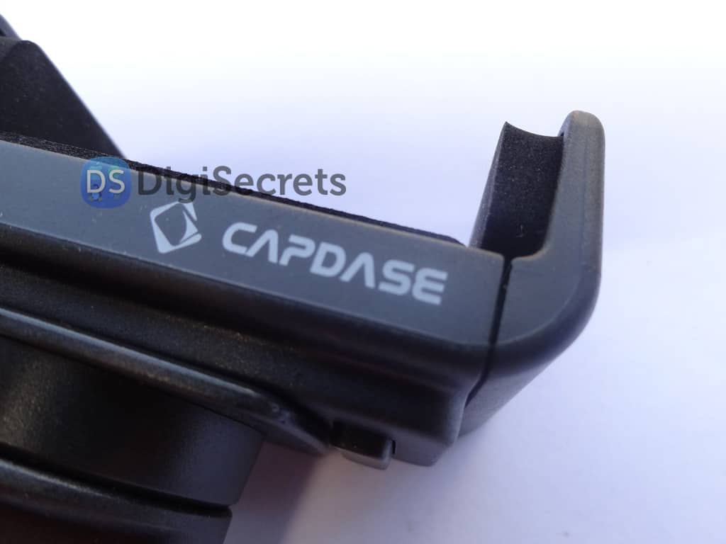 Capdase Smart Tripod For iPhone 4S 