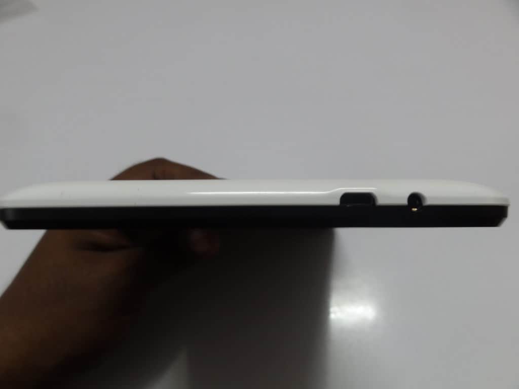 Asus FonePad 7 Dual SIM Tablet (2)